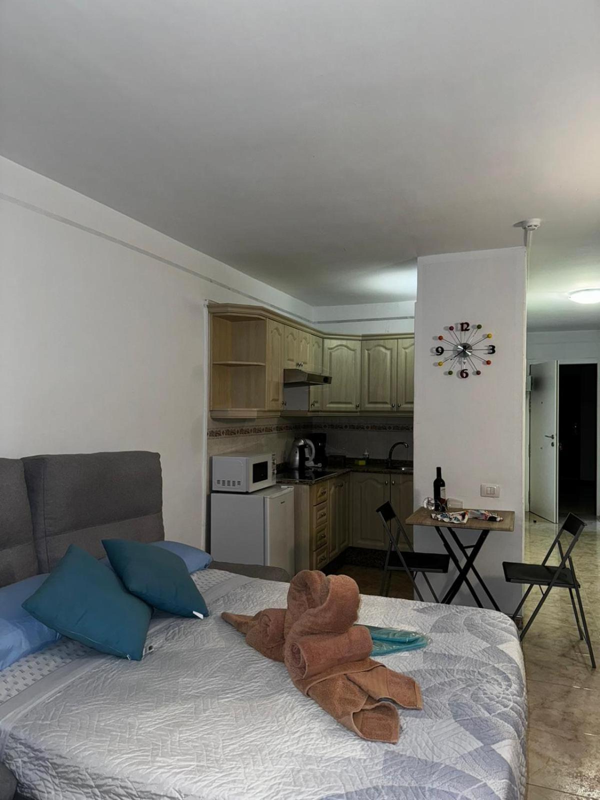 Paseo De Gracia - Lovely Studio By The Sea! Лос Кристианос Экстерьер фото