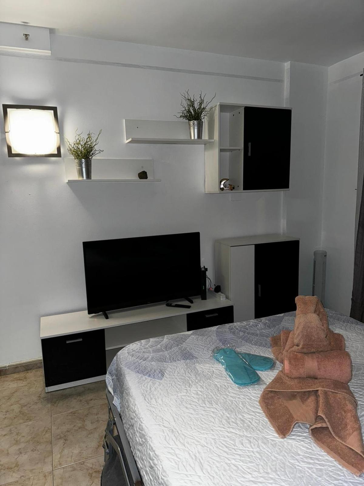 Paseo De Gracia - Lovely Studio By The Sea! Лос Кристианос Экстерьер фото
